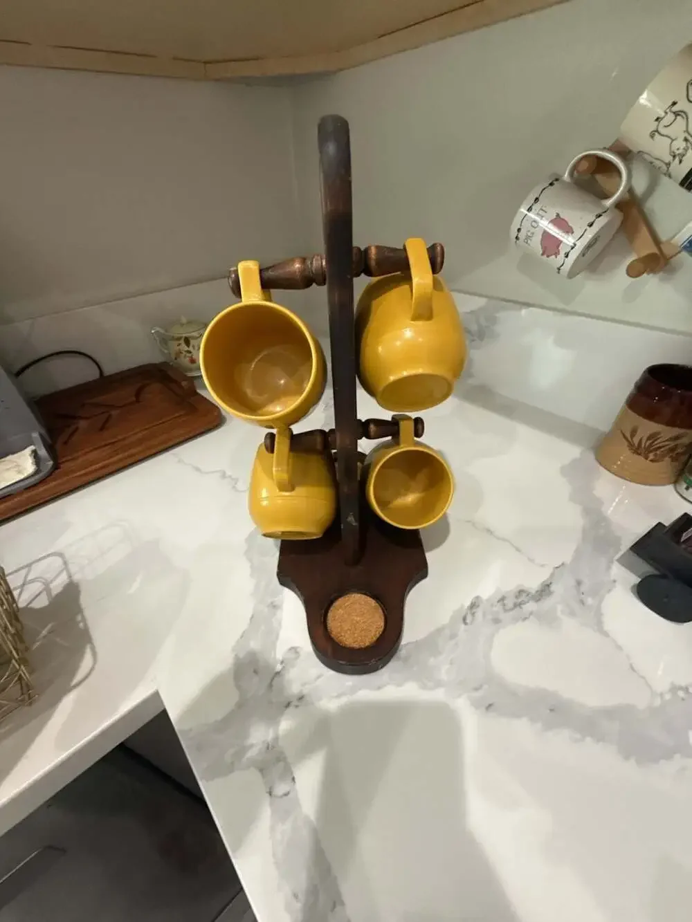 Vintage Wooden Mug Tree